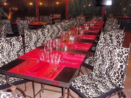 Hotel Le Relais St Jean De Vedas 2*