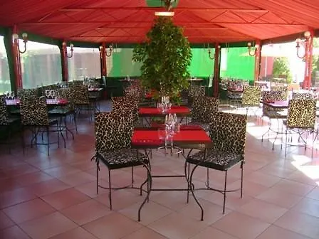 Le Relais St Jean De Vedas Saint-Jean-de-Védas